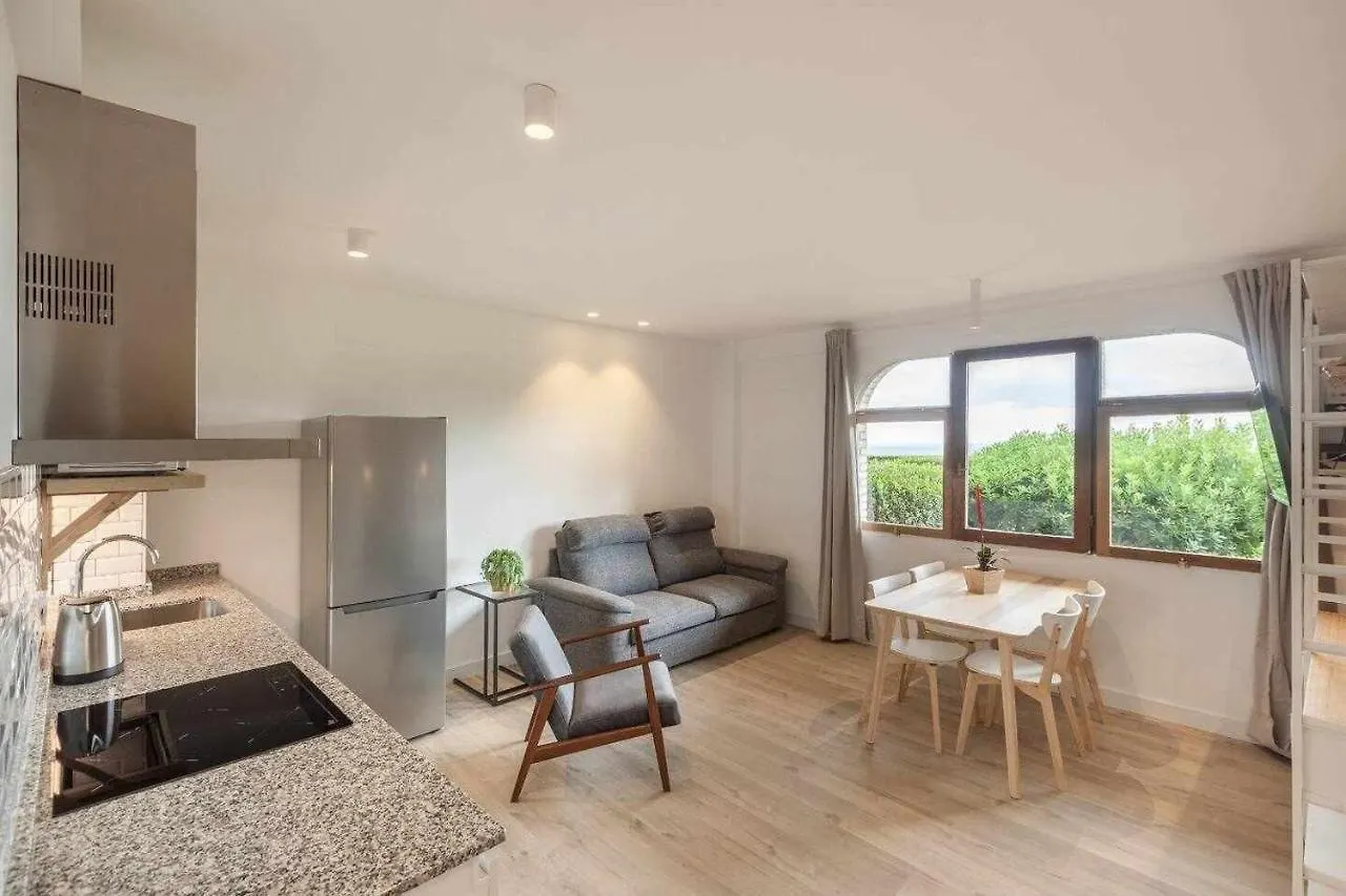 Lur Apartments Getaria 0*,