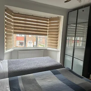 https://sheris-home-away.brighton-hotels-england.com