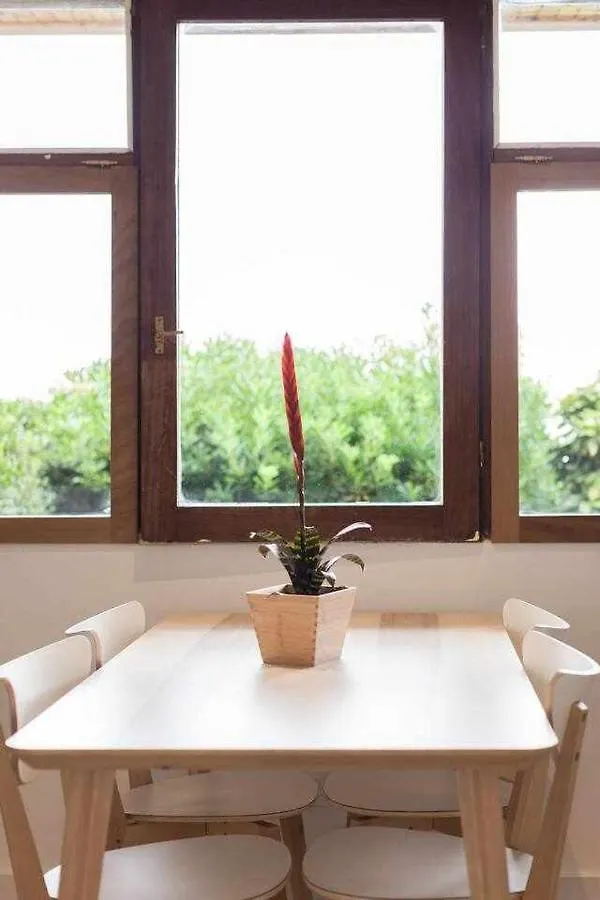 Lur Apartments גטאריה